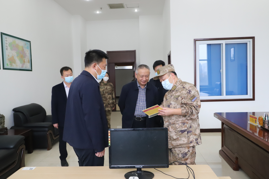 鄒平市委常委、人武部部長(zhǎng)胡燕龍來(lái)山東三星集團(tuán)調(diào)研