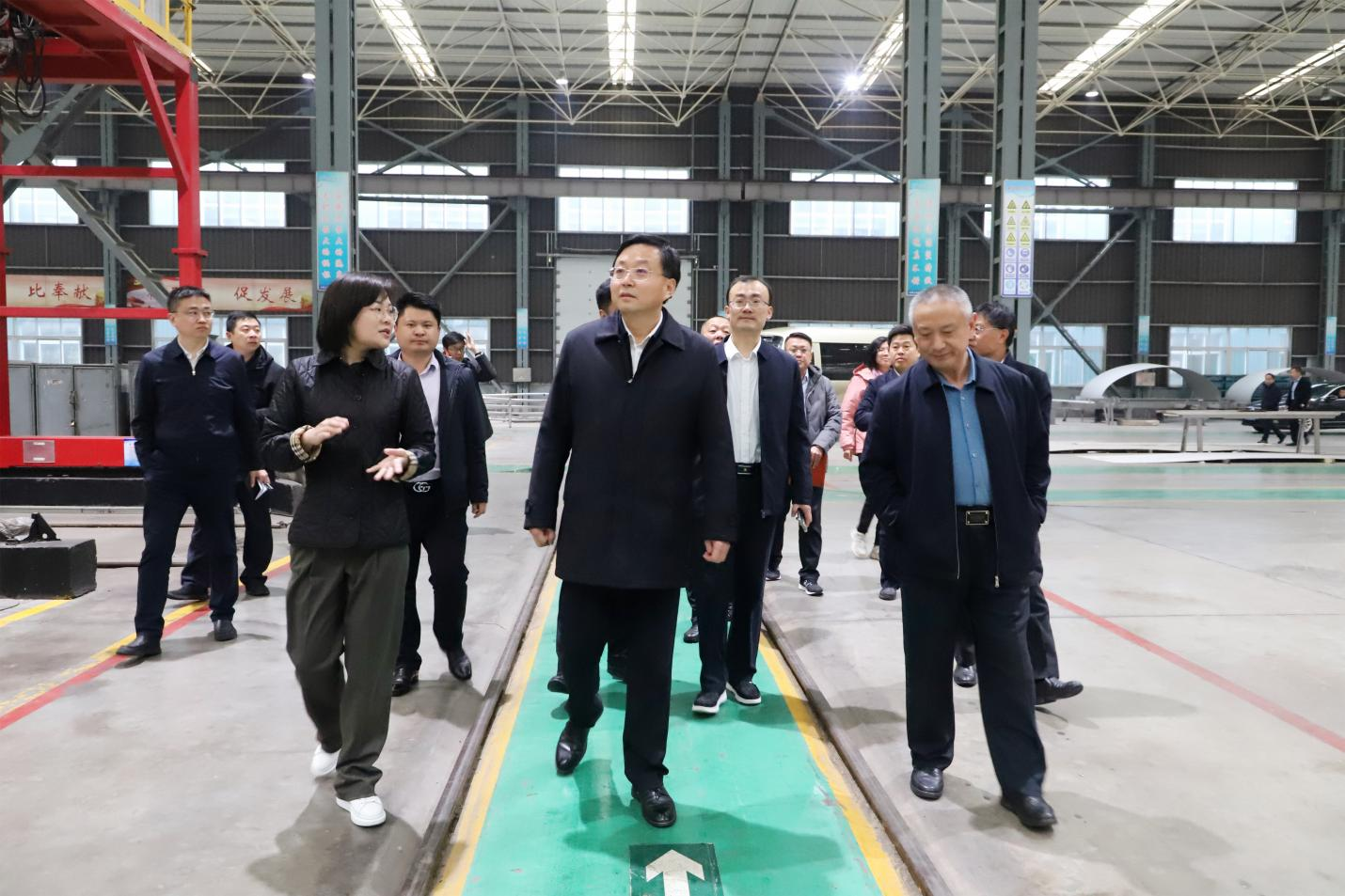 鄒平市委副書記、市長張謙來山東三星集團(tuán)調(diào)研