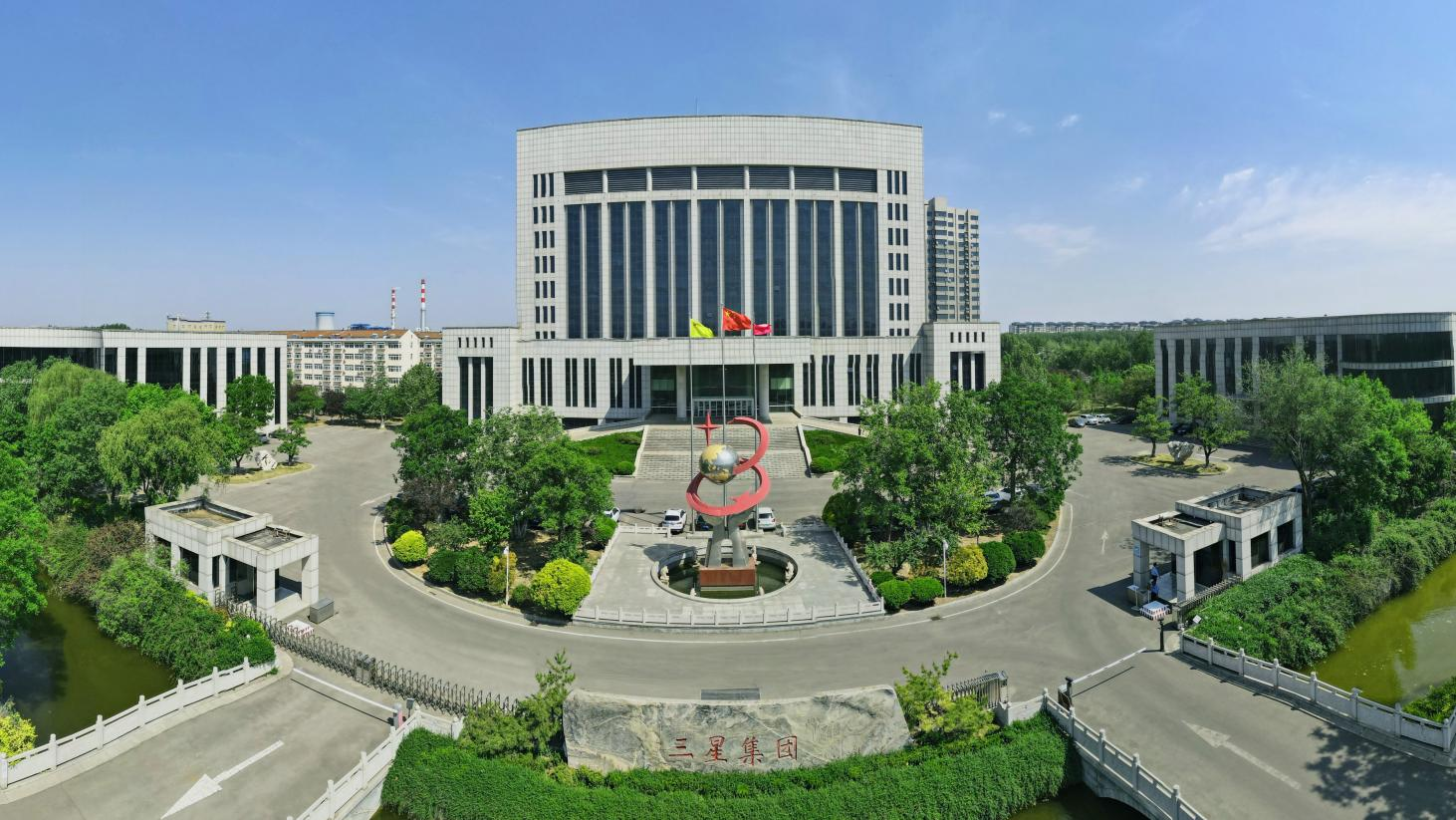 連續(xù)登榜再突破！山東三星集團2025山東民企雙百強榮譽加冕