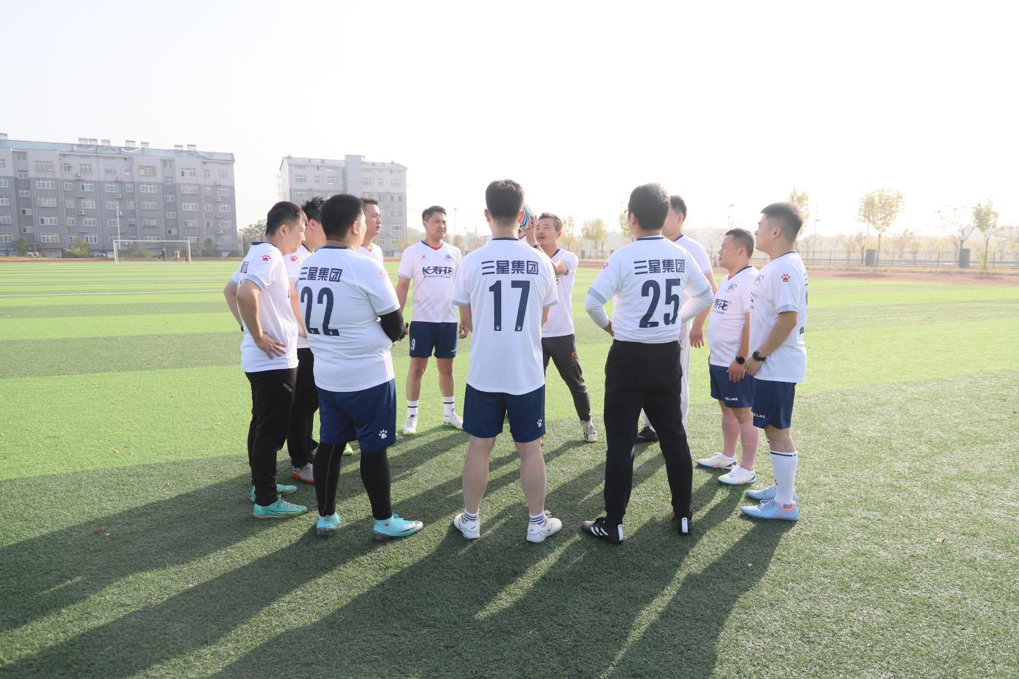 綠茵逐夢展風(fēng)采｜山東三星集團(tuán)足球社團(tuán)活力綻放